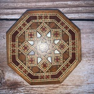 Wood vintage jewelry holder